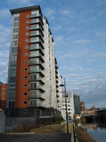 Riverside Apartments Whitehall